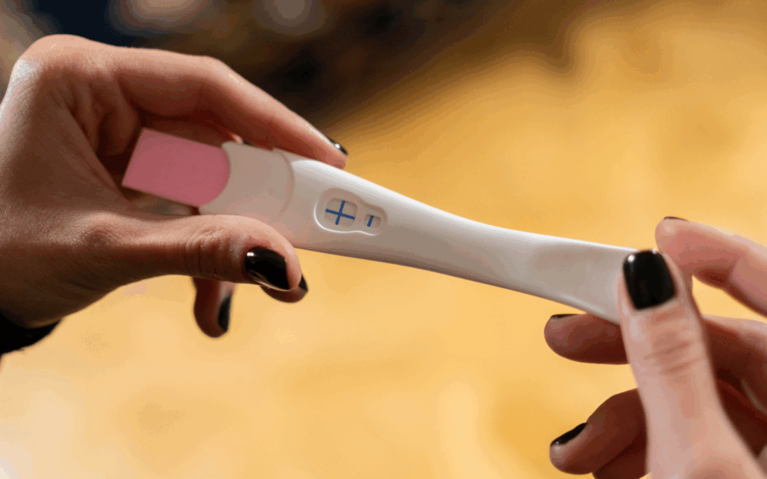 5 Reasons for Spotting After a Positive Pregnancy Test
